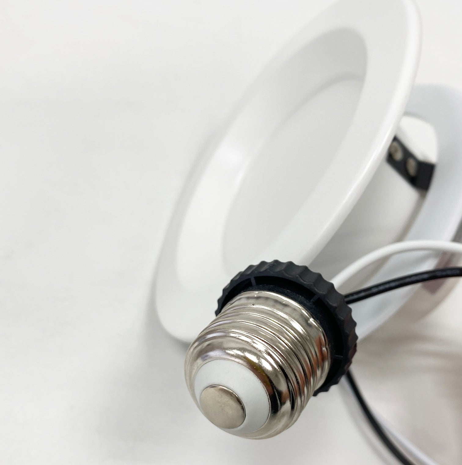 5CCT LED recessed downlight with E26 socket adapter connector for retrofit installation indoor dimmable ceiling light